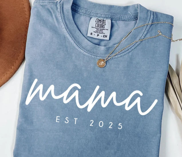 Personalized Mama Est. Sweatshirt